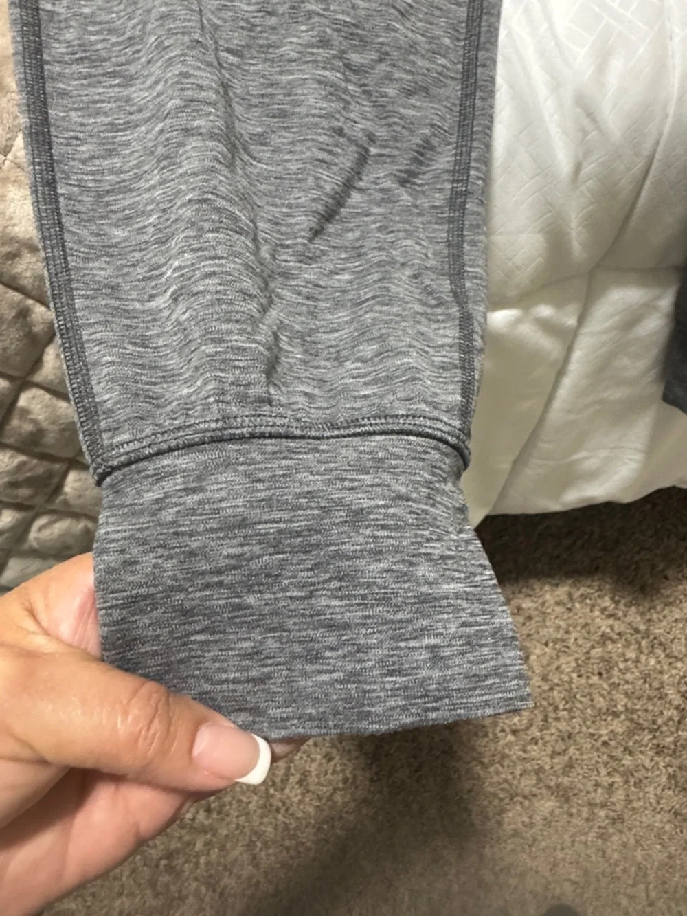 Lululemon Gray Jogger Sweatpants - Comfortable Everyday Bottoms - Picture 2 of 5